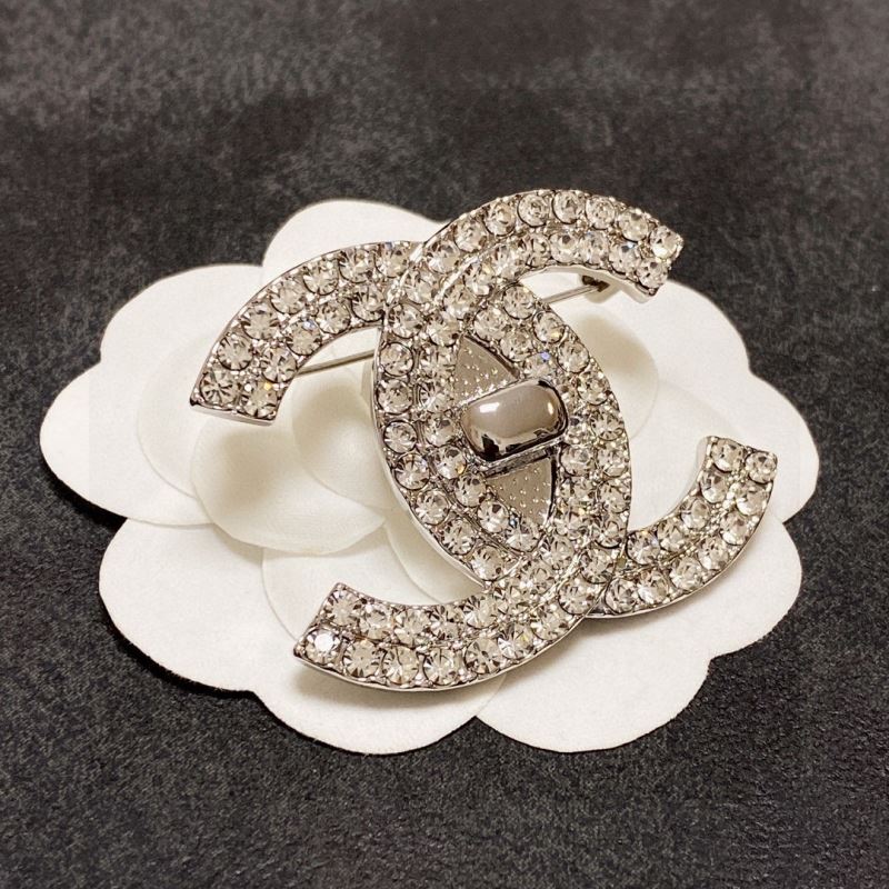 Ch**el brooches